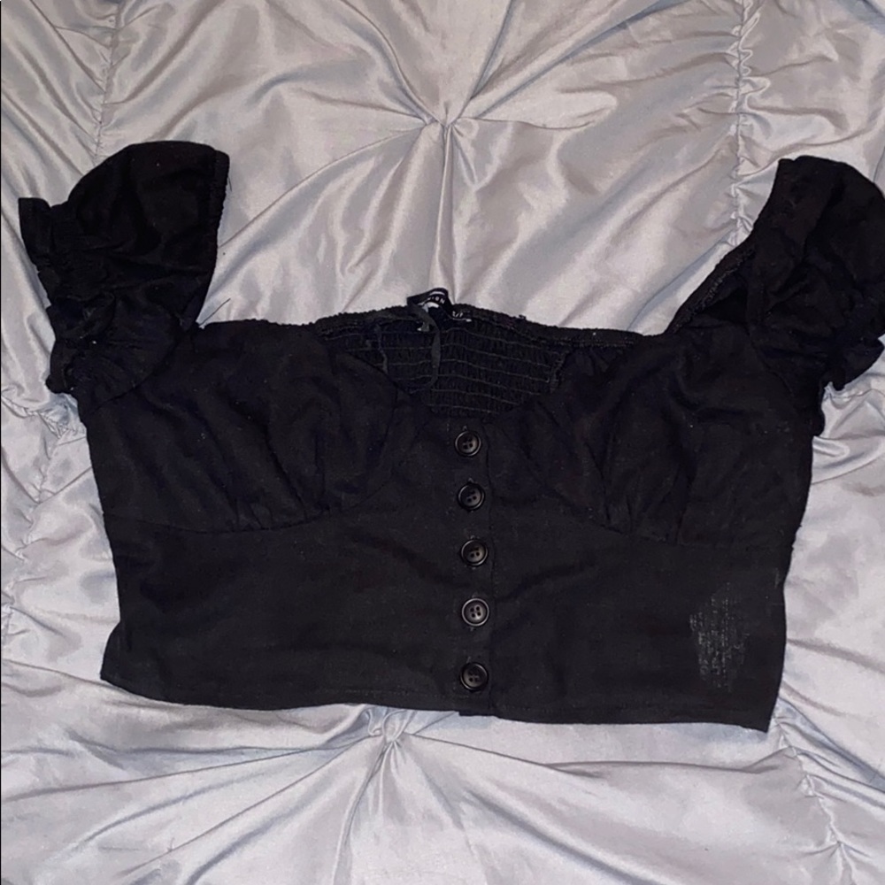 Brand new Cute on or off the shoulder crop top‼️‼️